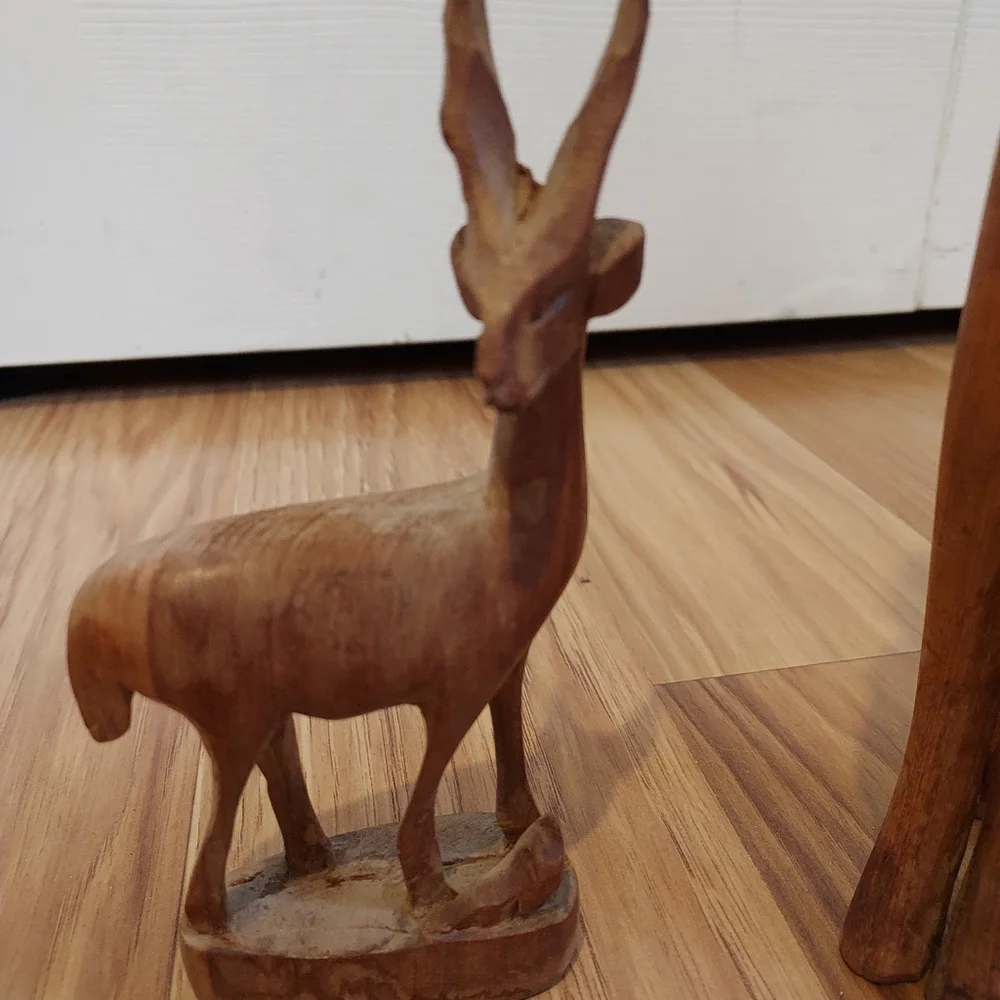 Vintage Hand Carved Wooden Gazelle And Giraffe Figurines African Animal Set Of 3 - Picture 5 of 13